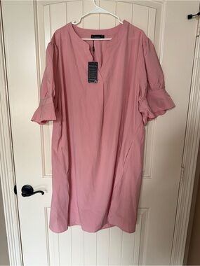 Relaxed Pink Midi Dress with Ruffle Sleeves - Size 26